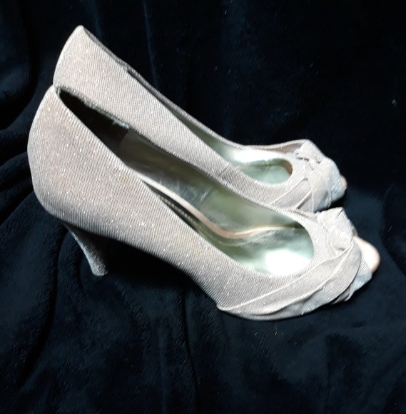 Style & Co. - Picture 3 of 7